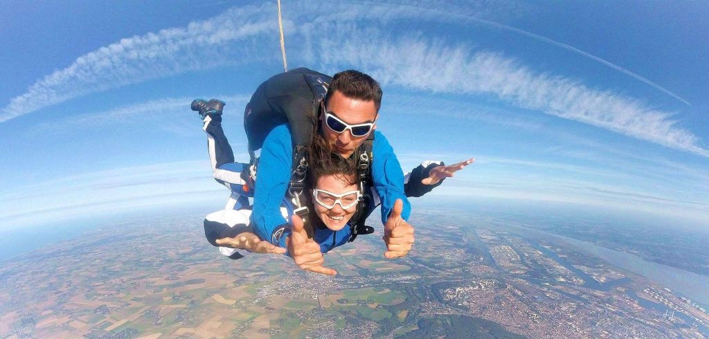 saut en parachute en tandem